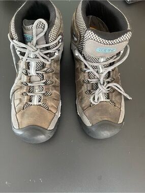 KEEN Brown and Gray Low-Top Hiking Boots